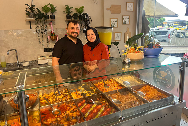 Çayeli’nde Sıcacık Bir Tat: Hanımeli Ev Yemekleri